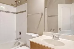 4302 Potomac Highlands Cir, Triangle, VA 22172 - Photo 23