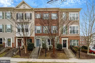 4302 Potomac Highlands Cir, Triangle, VA 22172 - Photo 1