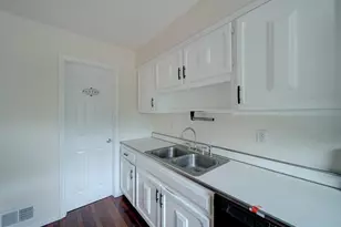 3429 Braddock Dr, Woodbridge, VA 22193 - Photo 27