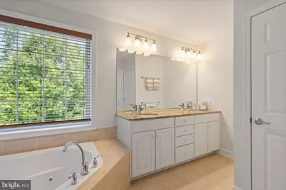 14549 Crossfield Way, Woodbridge, VA 22191 - Photo 33