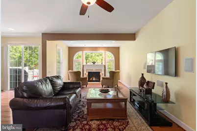 14549 Crossfield Way, Woodbridge, VA 22191 - Photo 5