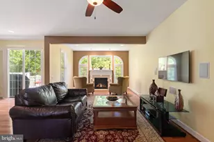 14549 Crossfield Way, Woodbridge, VA 22191 - Photo 5