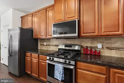 7030 Darbey Knoll Drive, Gainesville, VA 20155 - Photo 3