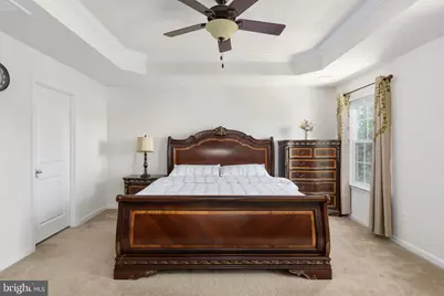 7030 Darbey Knoll Drive, Gainesville, VA 20155 - Photo 23