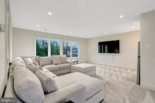 8709 Yorkshire Ln, Manassas, VA 20111 - Photo 23