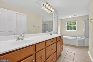 7629 Hamelin Ln, Gainesville, VA 20155 - Photo 31