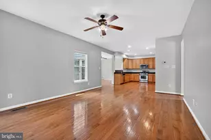 7629 Hamelin Ln, Gainesville, VA 20155 - Photo 13