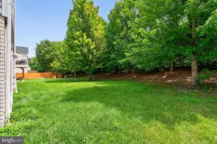 7629 Hamelin Ln, Gainesville, VA 20155 - Photo 49