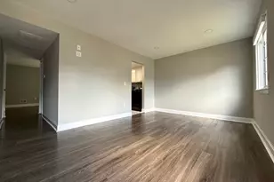 2819 Banks Ct, Dumfries, VA 22026 - Photo 3