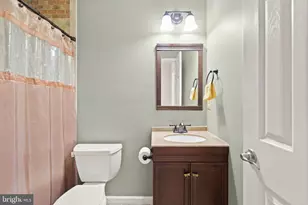 3523 Castle Hill Dr, Woodbridge, VA 22193 - Photo 27