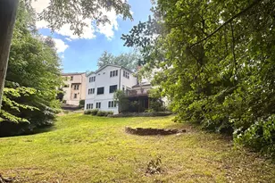 16065 Deer Park Dr, Dumfries, VA 22025 - Photo 3