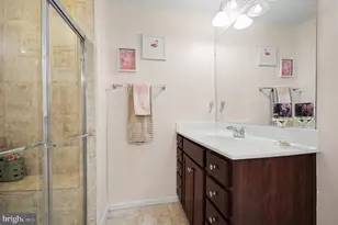 14798 Mason Creek Cir, Woodbridge, VA 22191 - Photo 21