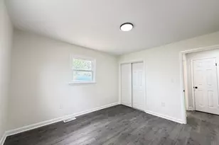 7629 Huron Dr, Gainesville, VA 20155 - Photo 13