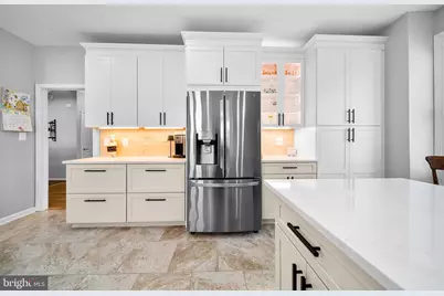 13732 Heritage Valley Way, Gainesville, VA 20155 - Photo 11