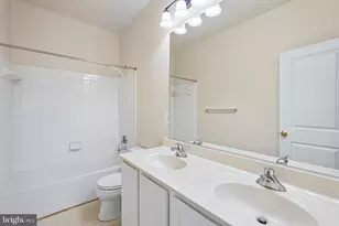 9046 Roaring Spring Loop, Bristow, VA 20136 - Photo 23