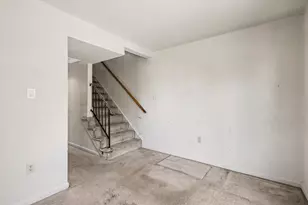 1800 Fort Pulaski Ct, Dumfries, VA 22026 - Photo 17
