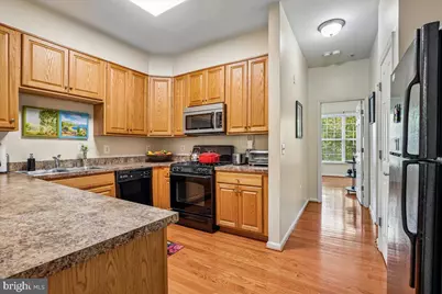 13806 Breezy Ridge Way, Woodbridge, VA 22191 - Photo 19