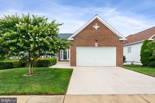 17633 Four Seasons Dr, Dumfries, VA 22025 - Photo 3