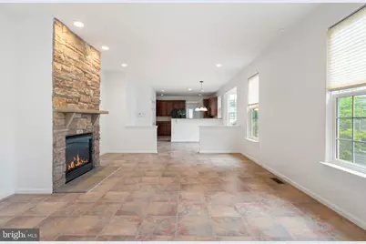17239 Four Seasons Drive, Dumfries, VA 22025 - Photo 25