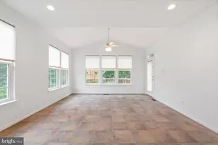 17239 Four Seasons Dr, Dumfries, VA 22025 - Photo 21