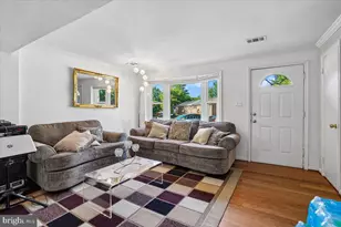 14373 Berkshire Dr, Woodbridge, VA 22193 - Photo 3