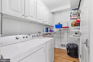11117 Stainsby Ct, Bristow, VA 20136 - Photo 7