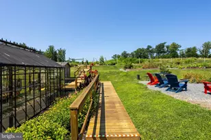 2425 Morgans Point Dr, Dumfries, VA 22026 - Photo 87