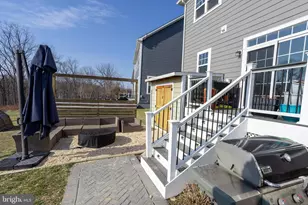2425 Morgans Point Dr, Dumfries, VA 22026 - Photo 67