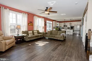 2425 Morgans Point Dr, Dumfries, VA 22026 - Photo 15