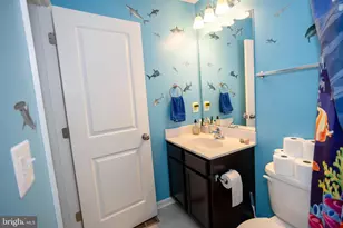 2425 Morgans Point Dr, Dumfries, VA 22026 - Photo 43