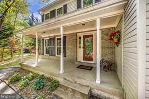 13187 Trails End Ct, Manassas, VA 20112 - Photo 3