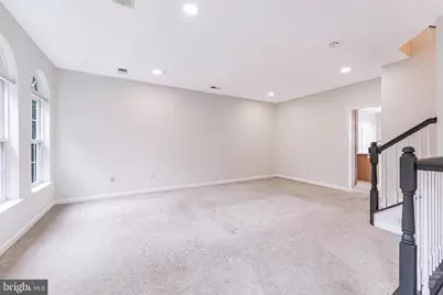 7198 Little Thames Drive, Gainesville, VA 20155 - Photo 9