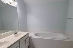 14240 Madrigal Dr, Woodbridge, VA 22193 - Photo 11