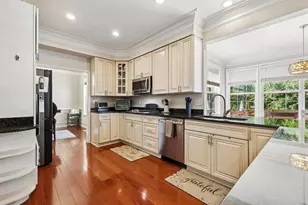 6217 Oakland Dr, Woodbridge, VA 22193 - Photo 3