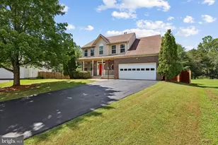 6217 Oakland Dr, Woodbridge, VA 22193 - Photo 1