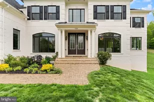 5606 Beachview Creek Dr, Woodbridge, VA 22192 - Photo 5