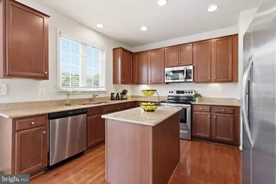 17515 Mina Lane, Dumfries, VA 22025 - Photo 7