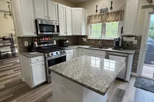 8905 Edmonston Dr, Bristow, VA 20136 - Photo 7
