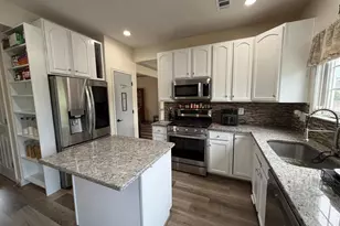 8905 Edmonston Dr, Bristow, VA 20136 - Photo 5