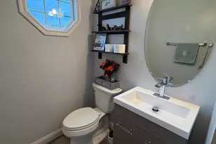 8905 Edmonston Dr, Bristow, VA 20136 - Photo 11