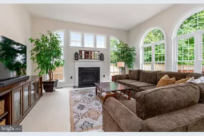 3364 Logstone Drive, Triangle, VA 22172 - Photo 27