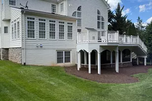 14093 Burnley Glen Ct, Haymarket, VA 20169 - Photo 9