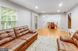 3434 Fort Lyon Dr, Woodbridge, VA 22192 - Photo 11