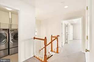 7056 Courtyard Way, Haymarket, VA 20169 - Photo 13