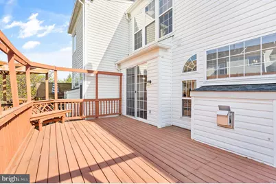 7056 Courtyard Way, Haymarket, VA 20169 - Photo 11