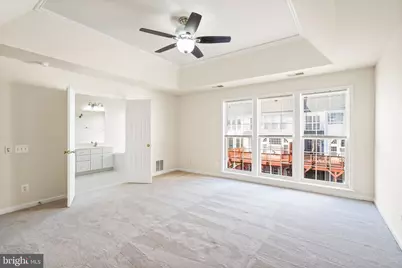 7056 Courtyard Way, Haymarket, VA 20169 - Photo 21