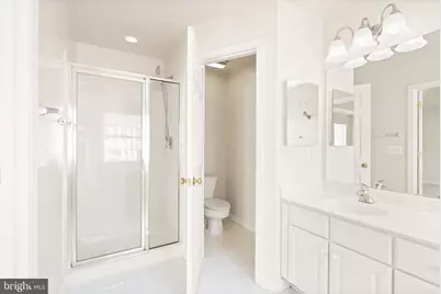 7056 Courtyard Way, Haymarket, VA 20169 - Photo 25