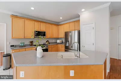 6009 Smooth Stone Place, Haymarket, VA 20169 - Photo 17