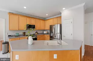 6009 Smooth Stone Pl, Haymarket, VA 20169 - Photo 17