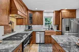 13057 Michie Ct, Woodbridge, VA 22192 - Photo 9